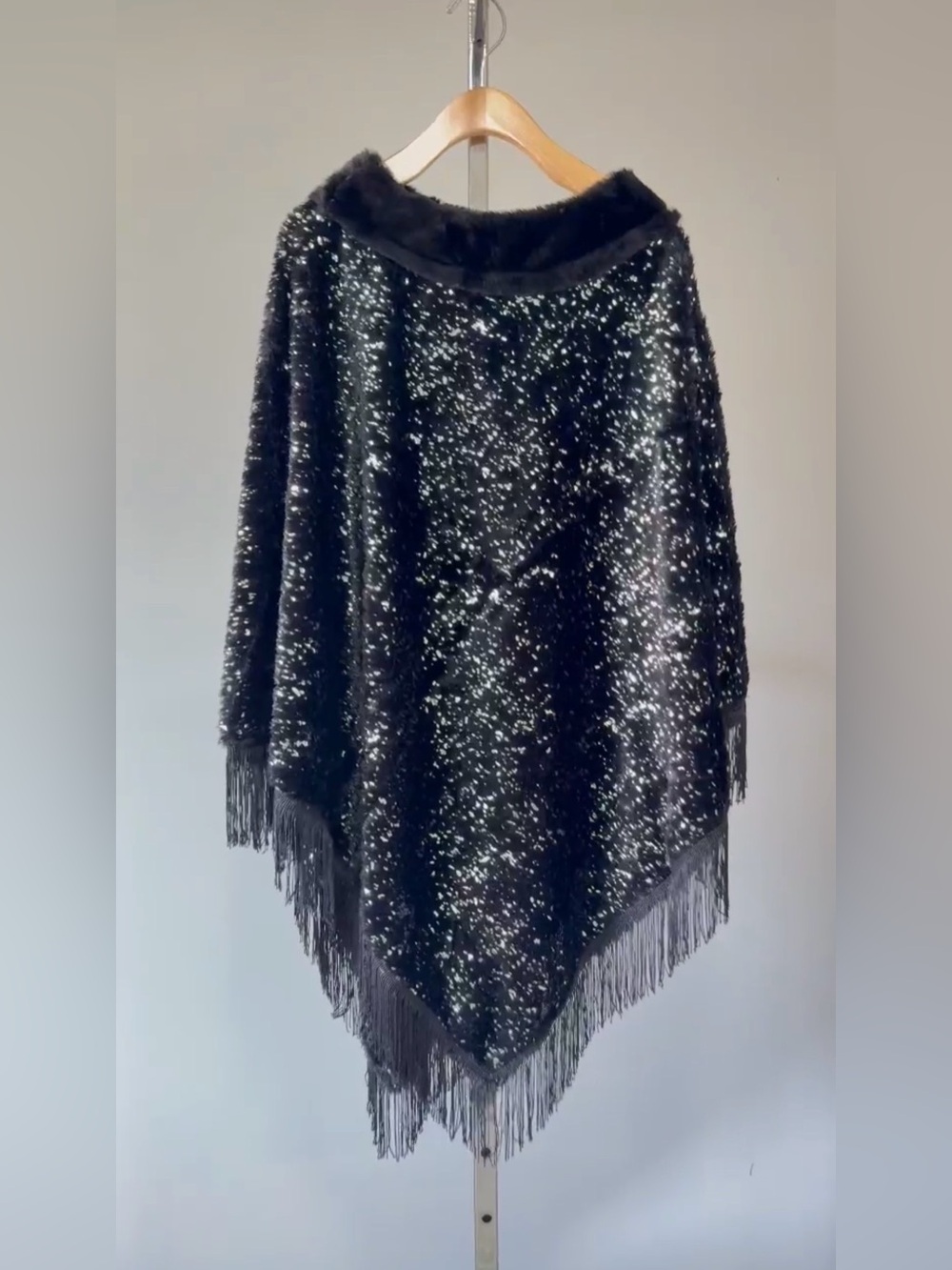 Cato Black Woven Shimmer Poncho Cape Faux Fur Collar Trim Fringe One Size